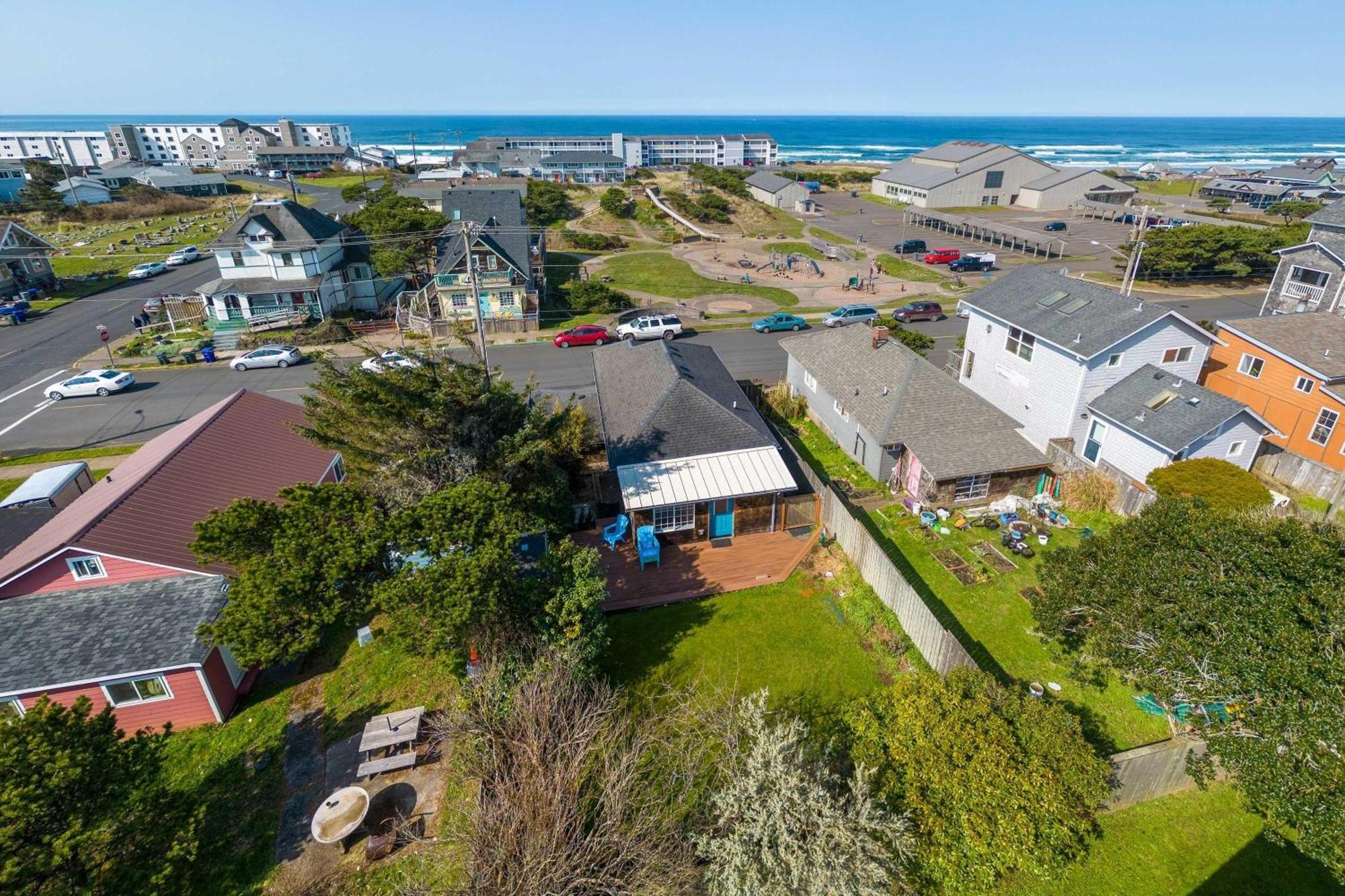 Nyevana Beach House Newport Exterior photo